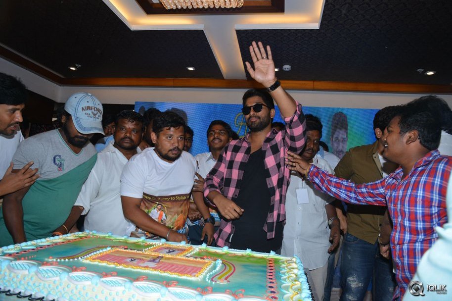 Allu-Arjun-Birthday-Celebrations-2017